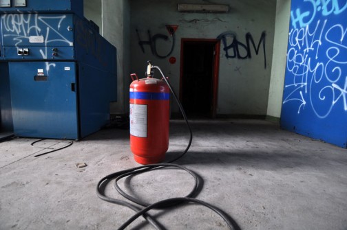 all-those-shapes_-_4mc0r_6_-_the-big-extinguisher