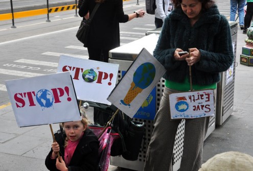 all-those-shapes_-_climate-change-rally_009_stop-stop_save-the-earth.jpg