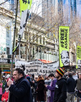 all-those-shapes_-_free-julian-assange-protest-rally_20220703_10