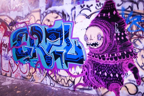 all-those-shapes_-_mouf_-_pink-purple-graff-tentacles_-_union.jpg
