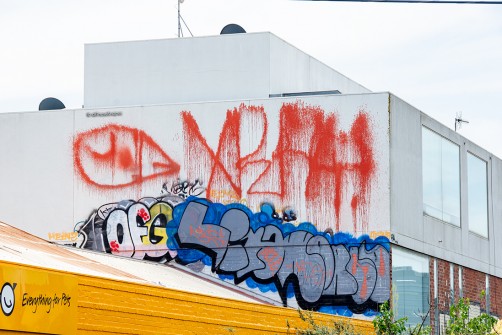 all-those-shapes_-_pam_-_xray-world-extinguisher-graffiti
