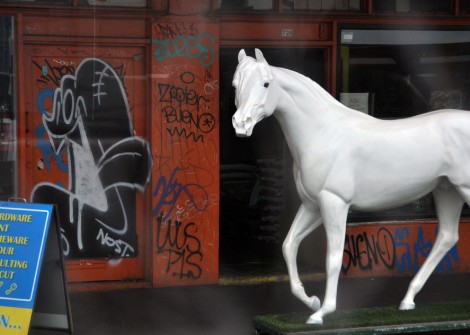 all-those-shapes_-_prizm_-_and-the-horse-tramspotting_-_brunswick-east