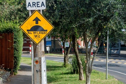 all-those-shapes_-_sign-graffiti_-_speed-hump_all-day-every-day_-_fitzroy-north