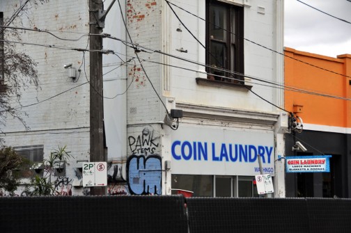 all-those-shapes_-_ums_-_coin-laundry-um_-_brunswick