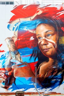 all-those-shapes_-_adnate_-_tribal-girl_05_-_moonee-ponds