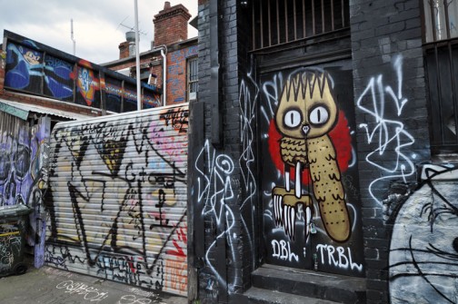 all-those-shapes_-_dscreet_-_golden-owl_-_fitzroy