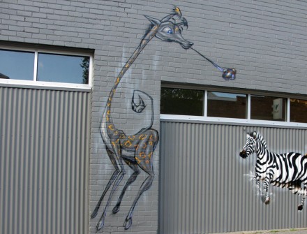 all-those-shapes-itch-chamele-raffe-fitzroy