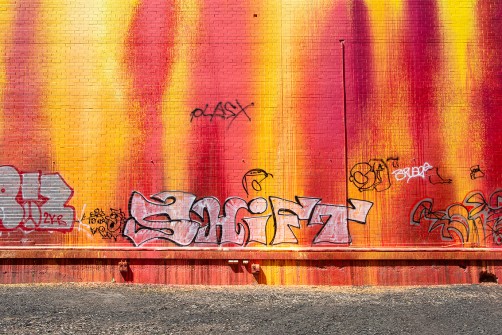 all-those-shapes_-_messages_graffiti_ash-keating_-_shift