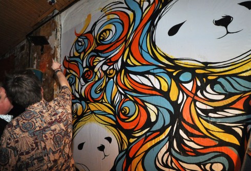 all-those-shapes_-_rus-kidd_-_live-painting-at-revolver_10