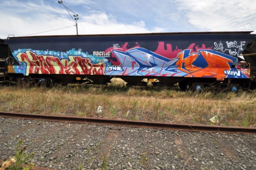 all-those-shapes_-_trains_-_honk-1201-crew_-_gn