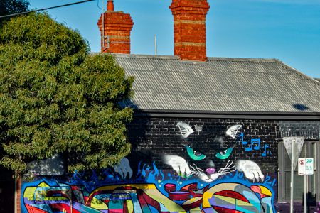 all-those-shapes_-_sorie_-_graff-cat-listening-to-tunes_-_north-fitzroy
