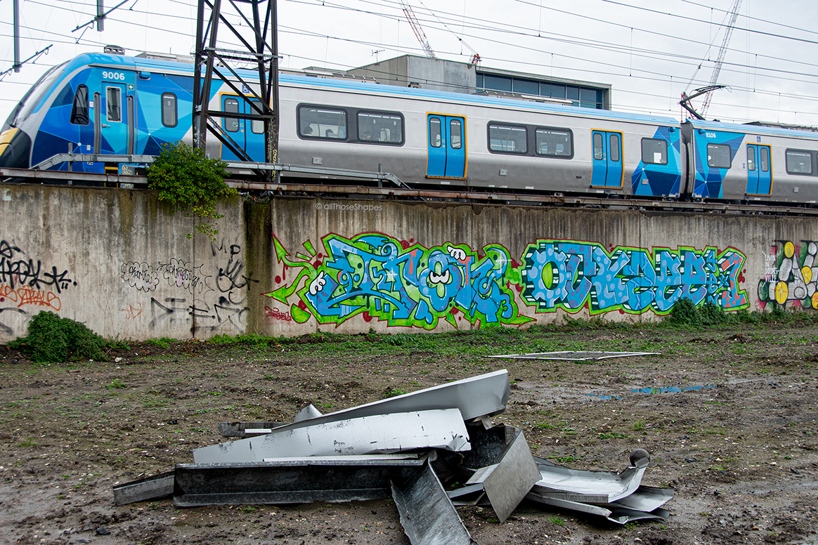 all-those-shapes_-_graffiti_-_irok_ockzee_-_train-dance