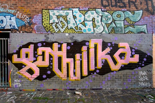 all-those-shapes_-_graffiti_-_gothiiika_-_brunswick