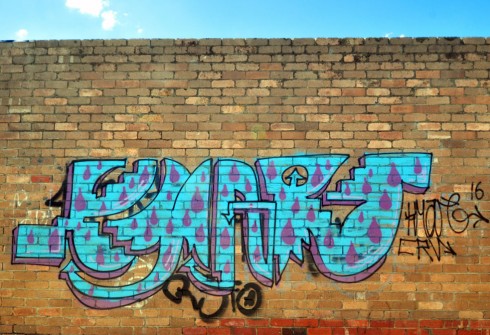 all-those-shapes_-_graffiti_-_knave_-_brunswick-east
