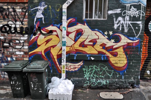 all-those-shapes_-_spice_-_yellow-red-graffiti-blades_-_tooronga